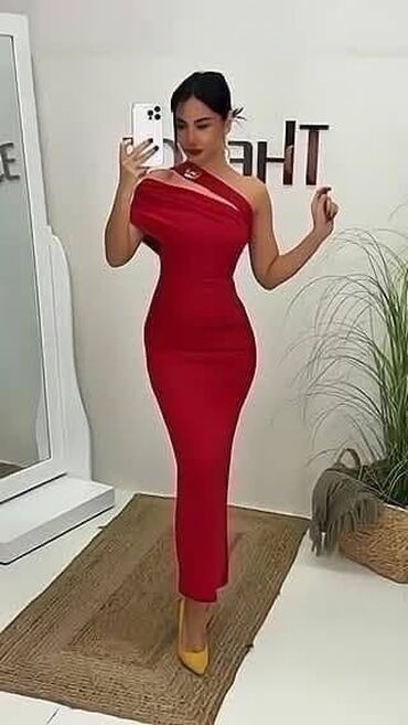 One size, color - Red, Evening, Without sleeves