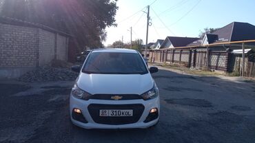 Chevrolet: Chevrolet Spark: 2018 г., 1 л, Вариатор, Бензин, Хэтчбэк
