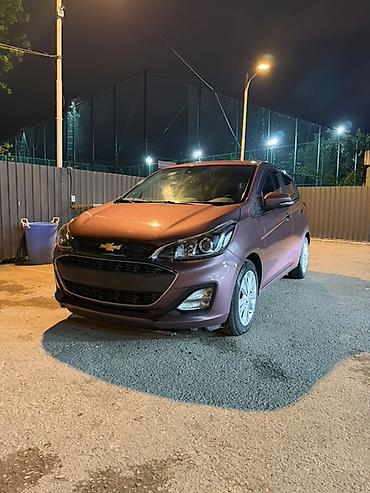 Chevrolet: Chevrolet Spark: 2018 г., 1 л, Вариатор, Хэтчбэк — 2
