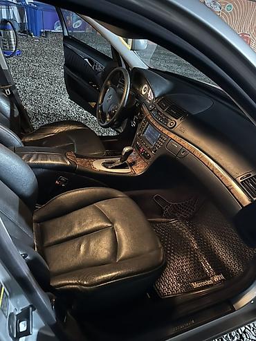 Mercedes-Benz: Mercedes-Benz E-Class: 2004 г., 3.2 л, Автомат, Газ, Седан — 11