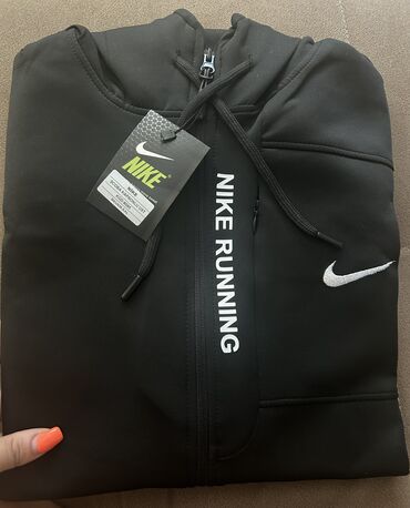 sumqayit kisi geyimleri: Спортивный костюм Nike, XL (EU 42), цвет - Черный