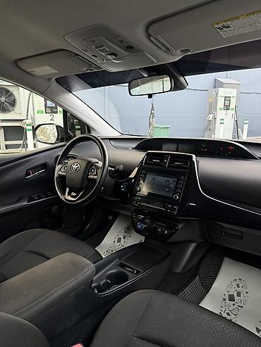 Унаа: Toyota Prius: 2020 г., 1.8 л, Автомат, Гибрид, Лифтбек — 10