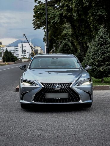 руль amg: Lexus ES: 2023 г., 2.5 л, Вариатор, Гибрид, Седан