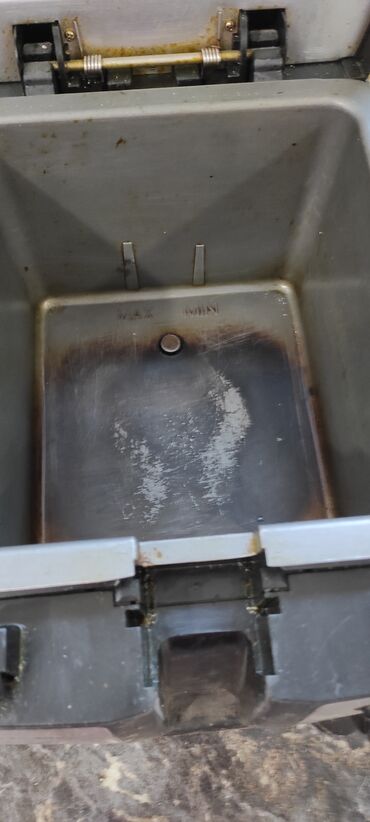 Другая бытовая техника: Фритюрница работает отлично, пользовались раз месяц — 4