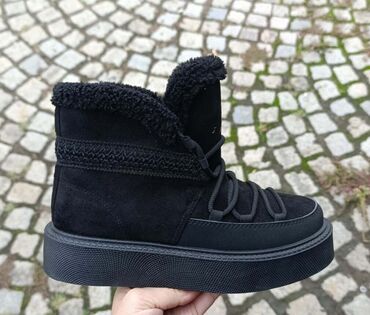 Ugg obuća: Ugg papuče, bоја - Bež, 41 — 13