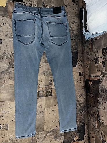 armani code cena: Komplet odeće – muške i ženske komadi 1) Crne rebraste pantalone - — 8