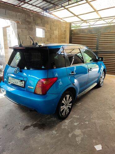 runx alex: Toyota ist: 2002 г., 1.5 л, Автоматтык, Бензин
