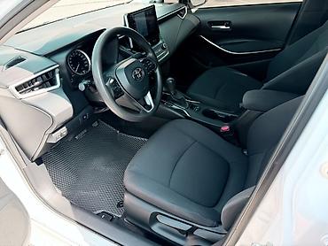 аукцион номер кр: Toyota Corolla: 2021 г., 1.8 л, Вариатор, Гибрид, Седан — 8