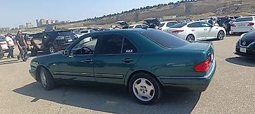 arxa kapot: Mercedes-Benz E-Class: 2.4 l | 1998 il Sedan — 9