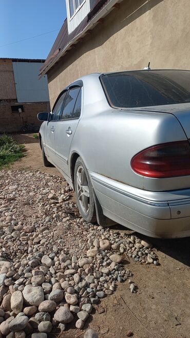 каракол гольф: Mercedes-Benz E-Class: 2001 г., 2.7 л, Автомат, Дизель, Седан