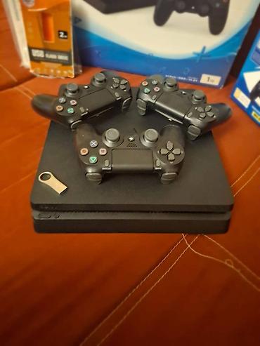 playstation 3 qiymet: Sony PlayStation 4 slim 1TB. ela veziyetdedi coxda işlənməyib ve ev — 4