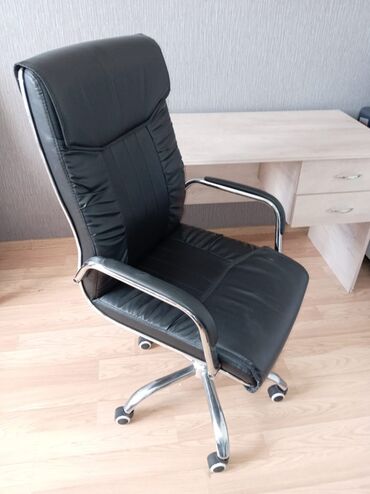 Ofis dəst mebeli: Məhsullar az işlənib yeni kimidir bəziləri karopkadadır istifadə — 3