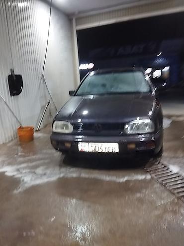 лак авто: Volkswagen Golf: 1993 г., Механика, Хэтчбэк — 1
