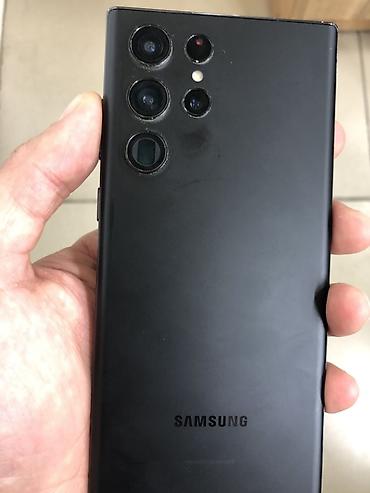note 3: Samsung Galaxy S22 Ultra, Б/у, 256 ГБ, цвет - Черный, 2 SIM — 1