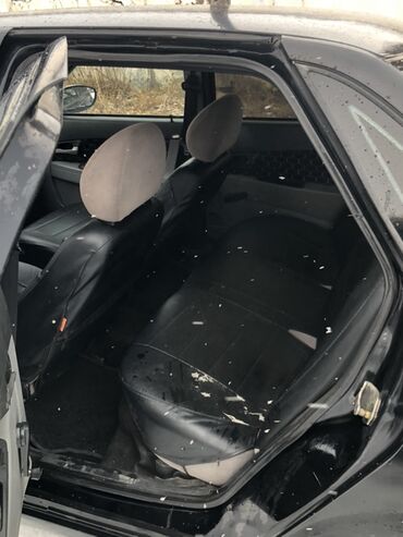 ВАЗ (ЛАДА): ВАЗ (ЛАДА) Priora: 2008 г., Механика, Бензин, Седан — 3