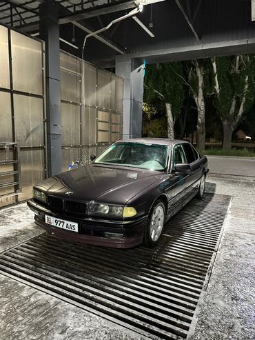 BMW: BMW 7 series: 1996 г., 4 л, Механика, Бензин, Седан