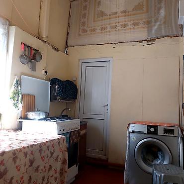Mənzillər: Başlıq: 28 May metrosu yaxınlığında, mərkəzdə 3 otaqlı mənzil satılır! — 6