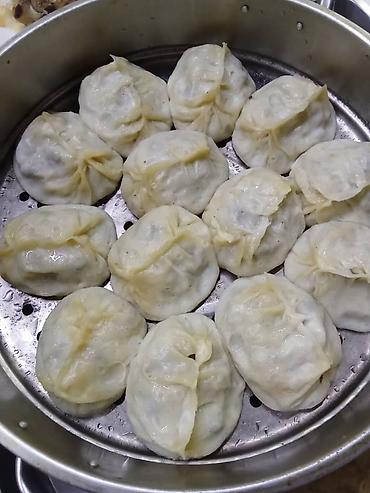 Домашняя азиатская кухня на заказ. - Манты на пару: сочная начинка в