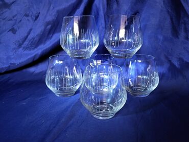 Čaše: Case kristal,rucna gravura. za zestoko pice 1950g+. Case komada 6 u — 6