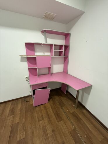 детская кровать компьютерный стол: Компьютерный стол, Угловой