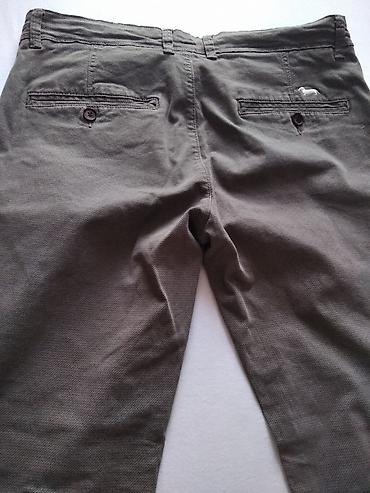 odece: Muške chino pantalone Harmon & Blaine - Model: klasične chino — 2