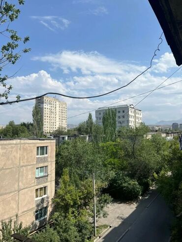квартиры по суточно мкр: 2 комнаты, 46 м², 104 серия, 5 этаж, Косметический ремонт