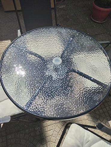 Stilske garniture: Baštenski set – sto, 4 stolice i suncobran - Okrugli sto sa — 6