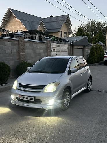 ист 2004: Toyota Ist: 2002 г., 1.3 л, Автомат, Бензин, Хэтчбэк — 1