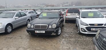 mersedes tuman: Mercedes-Benz : 1998 г., 2 л, Механика, Бензин, Седан