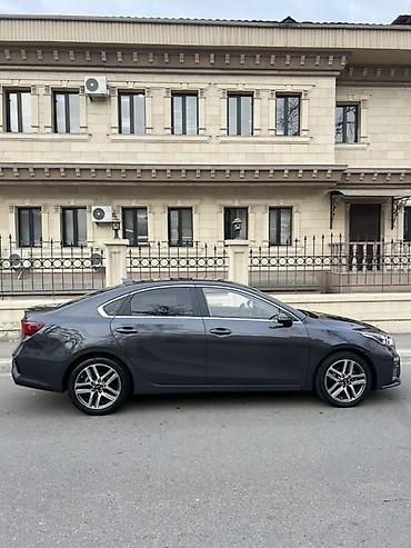 Kia: Kia K3: 2019 г., 1.6 л, Вариатор, Бензин, Седан — 1