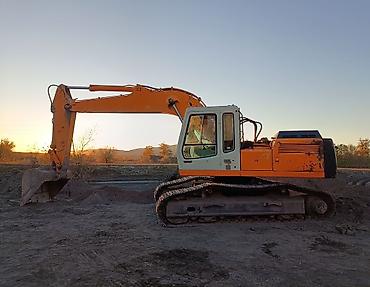 Liebherr 914 sepli ekskavator Çalov həcmi - 1.2 kub. Roksan qoşula