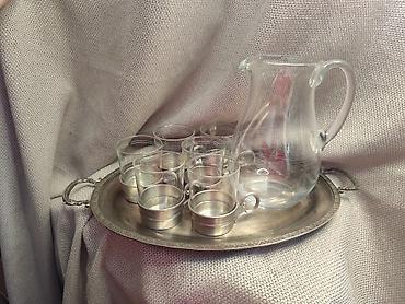 Kompleti posuđa: Prodajem vintage set posuđa za napitke (sokove, kafu): stakleni bokal — 1