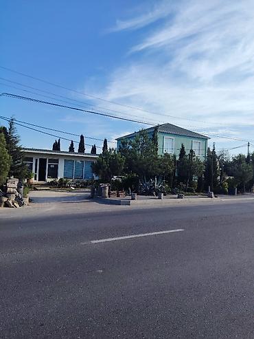 Bağ evlərinin satışı: Şüvəlan Bravo yolunun üstündə bağ evi satılır. Obyekti var. Yol qırağı — 4