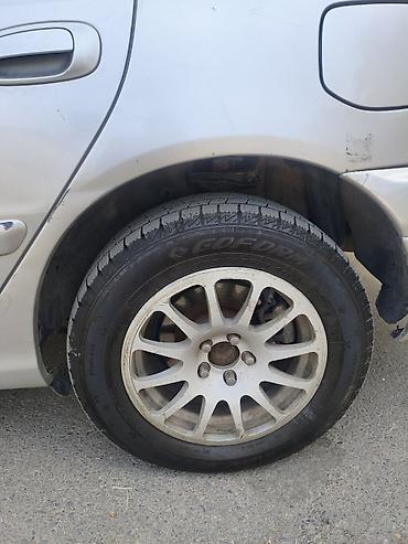 infinity fx35: Toyota Avensis: 2002 г., 1.8 л, Автомат, Бензин, Универсал — 8