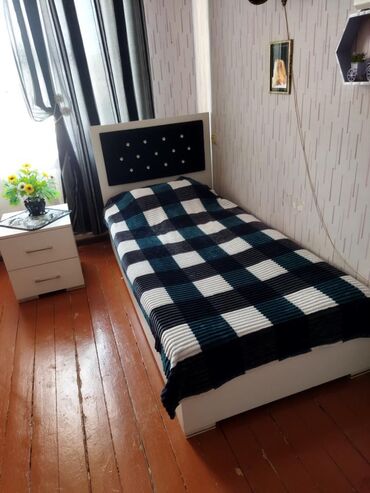 xeste carpayisi: Б/у, Односпальная кровать, Без подьемного механизма, С матрасом, Без выдвижных ящиков