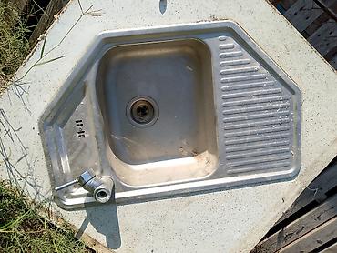 Santexnika: Mətbəx üçün paslanmayan poladdan künc tipli çanaqlı lavabo - Forma — 1