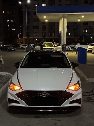 200: Hyundai Sonata: 2019 г., 2 л, Автомат, Газ, Седан — 2