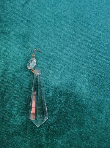 Digər işıqlandırma: Çoxdan qalma çex və rus xrustal çilçıraqlarin ehtiyat hissələri. Əgər — 9