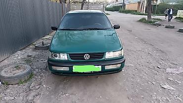 pasat: Volkswagen Passat: 1994 г., 1.8 л, Механика, Бензин, Седан — 1