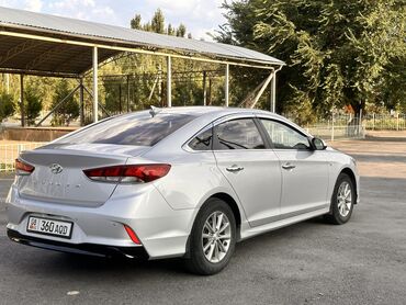 хундай грузовой: Hyundai Sonata: 2019 г., 2 л, Автомат, Газ, Седан