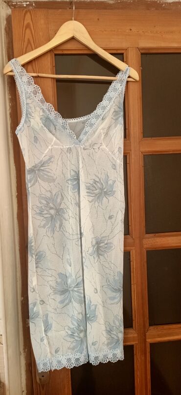 Gecəliklər: Keçmişin keyfiyyətli Almaniya (GDR) istehsalı olan geçə qiyimləri — 17