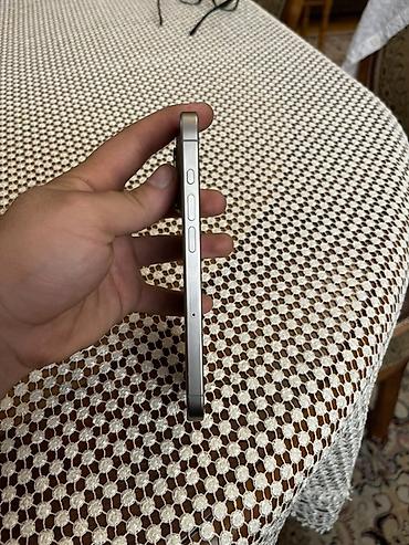 ayfon s: IPhone 15 Pro, 128 GB, Natural Titanium, Face ID — 3