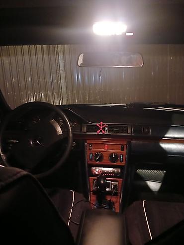 bye e5: Mercedes-Benz W124: 1991 г., 2.3 л, Механика, Бензин, Седан — 1