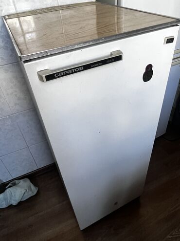 Холодильники: Холодильник Саратов, Б/у, Однокамерный, De frost (капельный)