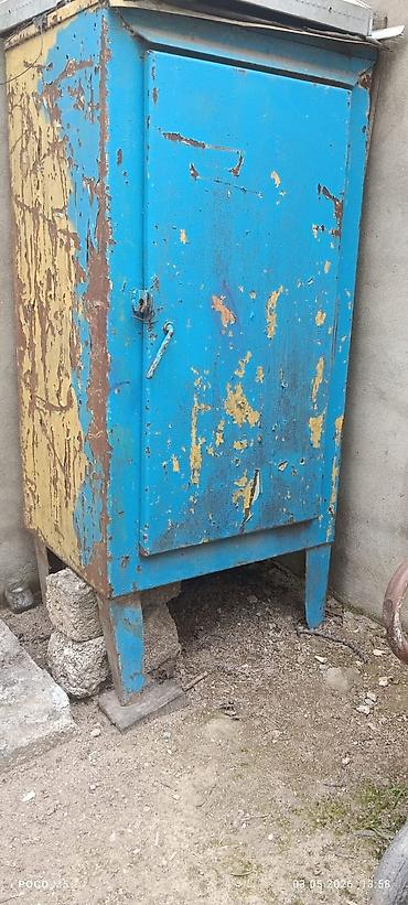 Digər dolablar: Metal alət dolabı - Material: tam metal konstruksiya, dörd ayaqlı — 4