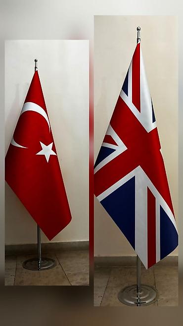 ofis ləvazimatı: Dövlət bayraqları üçün mərasim Bayraqlar her biri 50azn Şəkildə — 1
