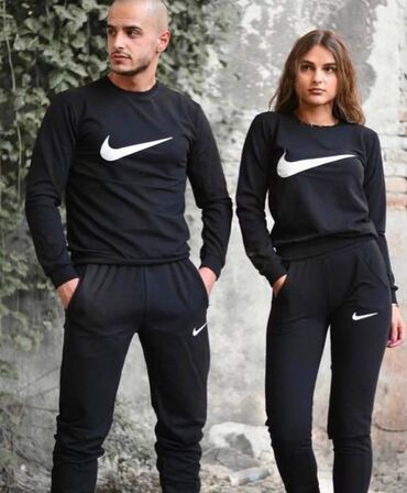 original nike tech fleece: Nike, L (EU 40), Jednobojni, Sa ilustracijom