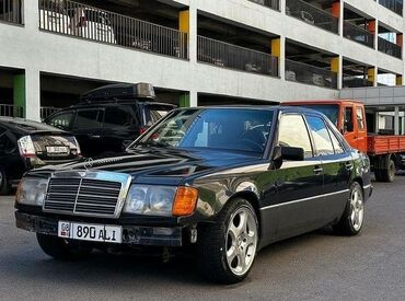124 универсал: Mercedes-Benz 230: 1990 г., 2.3 л, Автомат, Бензин, Седан