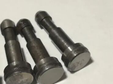 Ostali uređaji: Trnovi sa glavom od tvrdog metala Proizvodnja JAL Jugoalat cena je — 4