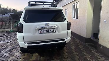 Toyota: Toyota 4Runner: 2016 г., 4 л, Автомат, Внедорожник — 3